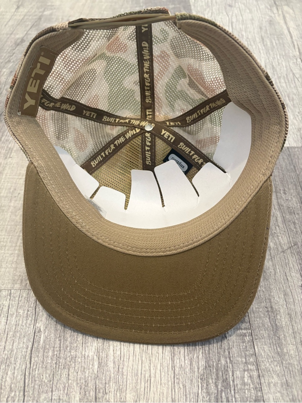 NWT YETI Brown Camo Trucker Hat Snapback Mesh Back Built for the Wild - Picture 6 of 6